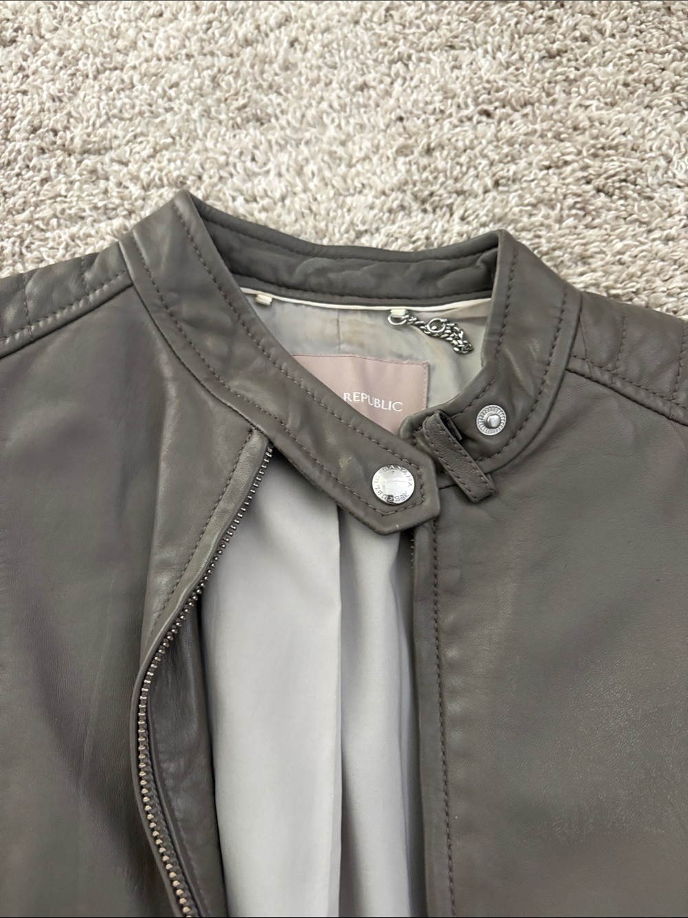 Banana Republic Gray Leather Jacket - Picture 4 of 5